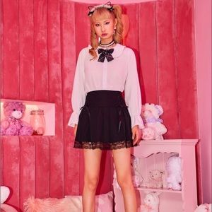Kawaii Contrast Lace Pleated Lace Up Skirt